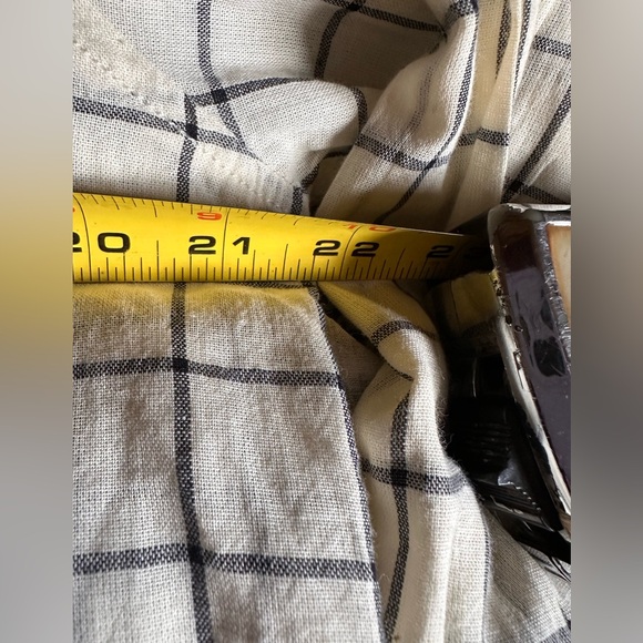 Joe Fresh xl lightweight ivory/navy blue plaid cotton button down shirt. NWT. - Picture 6 of 9